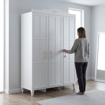 Luxury wardrobe children's wardrobe wooden wardrobe closet wood white