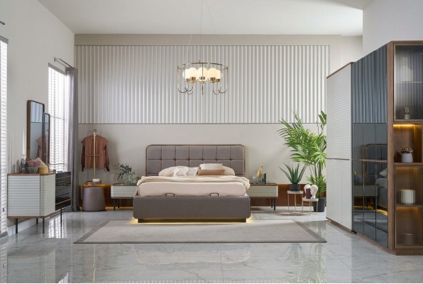 Bedroom Complete Set 5-piece Double Bed Brown Wood Bed Bed Frame