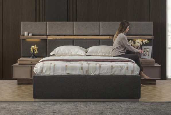 Complete Bedroom Double Bed Set 3-piece Bed Nightstands Gray Fabric