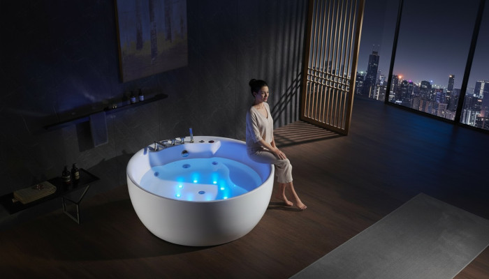 Indoor whirlpool bathtub whirlpool tub water jets spa tub relax 