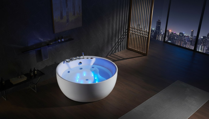 Indoor whirlpool bathtub whirlpool tub water jets spa tub relax 