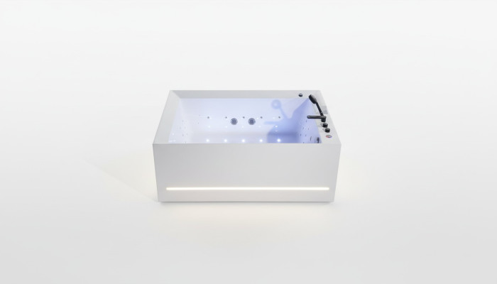 Whirlpool bathtub room tub water jets massage nozzles