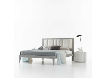 Bed 3-piece. Bedroom Design Luxury Bedroom Furniture 2x Nightstands