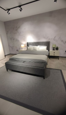 Modern bed + bench + 2x nightstands both functional and comfortable
