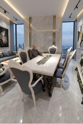 Luxurious design 4x chairs with a noble velvet cover, elegant chair design new