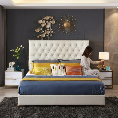 White Chesterfield Large Bed Bedroom Furniture Designer Beds New