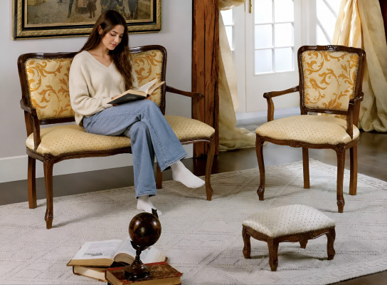Stylish Classic Design Seating Set Upholstered Furniture Design Bench Stool Chairs
