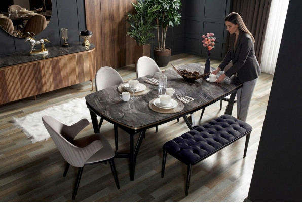 Luxurious dining room set consists of dining table and 4x chairs novelty 5-piece.