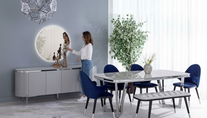 Dining room set consists of dining table, 4x chairs, mirror, sideboard, bench, 8 pieces.