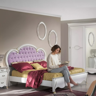 Bed padding design luxurious double Chesterfield hotel beds wooden furniture bed