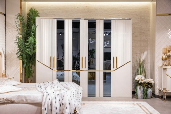 Wardrobe Cabinets Closet Design Wood Beige Gold Modern Furniture 270cm