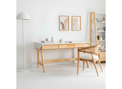 Light beige desk luxurious study designer wood desks