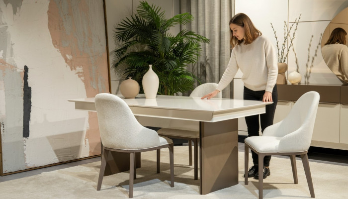 Designer kitchen furniture luxurious dining table designer textile armchairs 5-piece set