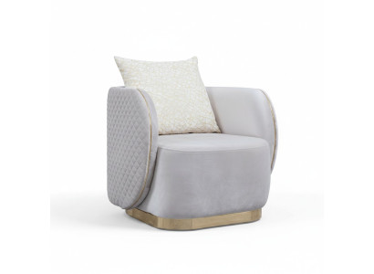Luxury upholstered club relaxation chair