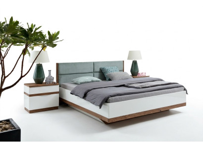 Schlafzimmer Designer Bett 2x Nachttische Luxuriöses Einrichtung Komplett