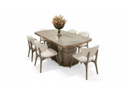 Elegantes Esszimmer-Set aus Holz in Beige mit stilvollem Design