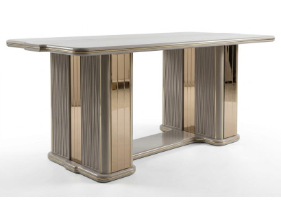 Weißer Esstisch aus Holz im modernen Design