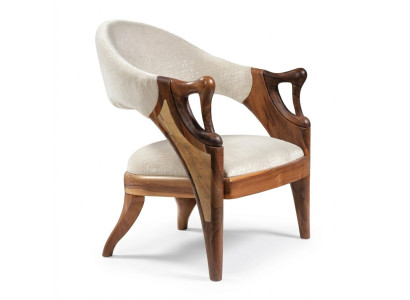 Moderner weißer Stoffsessel im zeitgenössischen Design