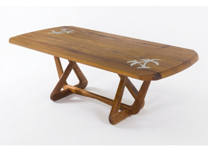 Moderner Couchtisch aus Holz in Braun-Optik