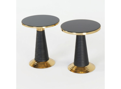 Beistelltisch aus Holz in Schwarz modern elegant