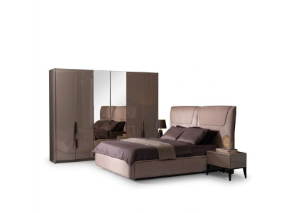 Beiges Schlafzimmermöbel-Set aus Holz mit Bett, Nachttischen