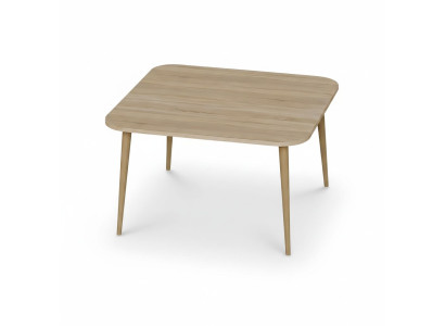 Eleganter brauner Holztisch im modernen Design