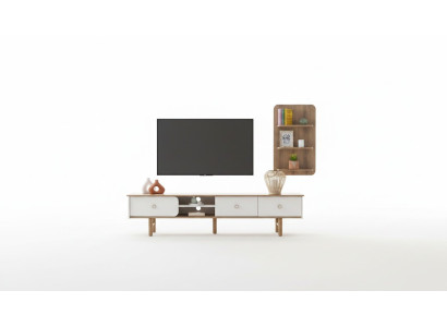 Funktionaler TV- Lowboard Gemütliche Atmosphäre im Interieur