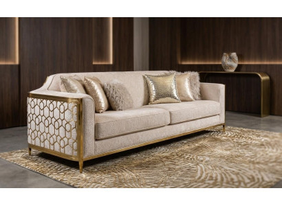 Luxus Sofa Beige mit Gold Akzenten und Designer Details
