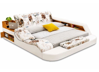 Luxuriöses Schlafzimmer Bett mit Relaxfunktion und integrierten Regalen