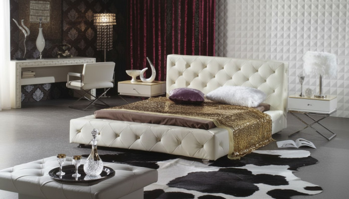 Elegant designer bed, beds, leather bed, Chesterfield upholstered bed, double bed, new