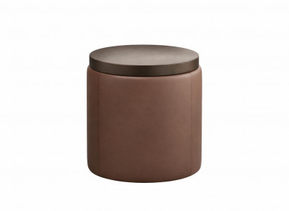 Moderner runder Pouf mit Lederbezug und Holzdeckel im eleganten Design