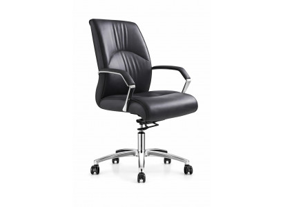 Ergonomischer Chefsessel in Schwarz mit verchromten Armlehnen