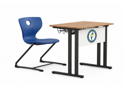 Moderne Schulbank mit stabilem Gestell und ergonomischem Stuhl