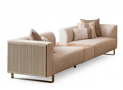 Luxus 3-Sitzer-Sofa mit eleganten Akzenten und modernen Details