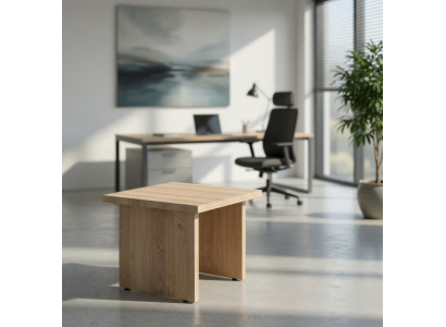 Funktionaler Beistelltisch aus Holz für Ihr Zuhause