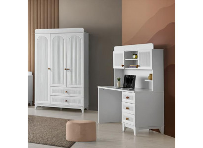 Set Kleiderschrank Schreibtisch ideale Möbel für ein modernes Kinderzimmer