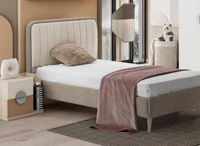 Polsterbett Elegant Nachttisch Stilvolles Design Komfortables Kinderzimmer Möbel