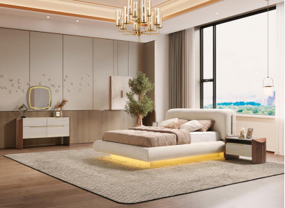 Elegantes Schlafzimmer-Set in Beige aus Holz mit Spiegel