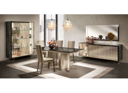 Das dekorative Esszimmer Set 8 tlg (Esstisch+4x Stühle+Vitrine+Konsole+Spiegel)