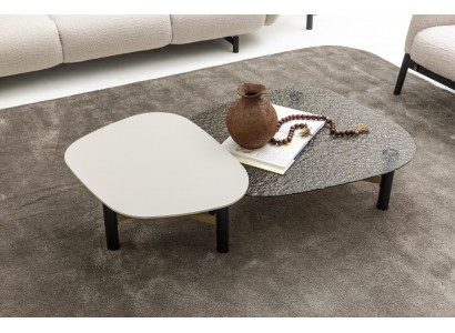 Set aus 2 Couchtischen aus Holz und Glas in Braun für modernes