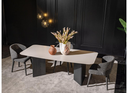 Elegantes Beiges Esszimmer Set aus Holz und Textil mit modernem Design