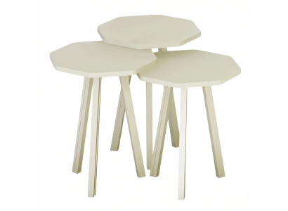 Elegantes weißes Couchtisch-Set aus Holz im modernen Design