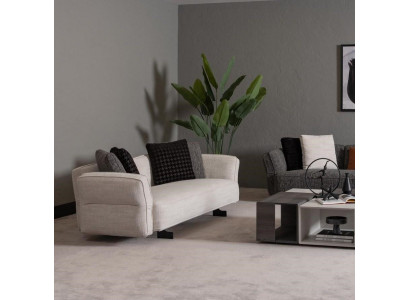 Elegantes beige 3-Sitzer-Sofa aus Textil mit Holzrahmen