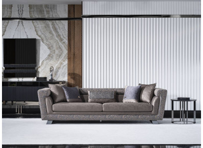 Modernes graues Sofa mit Holz-Textil Bezug und passendem Couchtisch