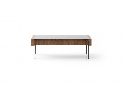 Eleganter brauner Couchtisch aus Holz für modernes Wohnzimmer
