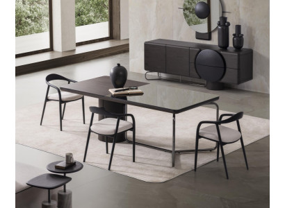 Schwarzes Esszimmer Set aus Holz mit Esstisch und Stühlen in modernem