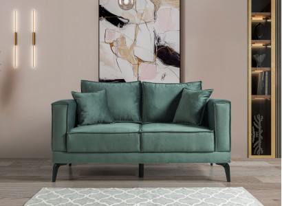Das Sofa im modernen Design schafft eine stilvolle und gemütliche Atmosphäre.