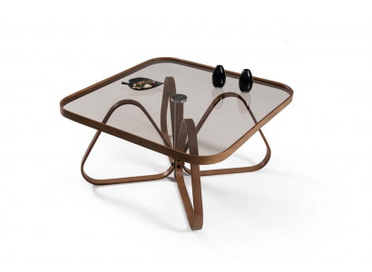 Schicker Couchtisch in quadratischer Form mit geschwungenem Holzrahmen