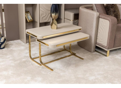 Moderner Couchtisch aus Glas – Ideal für ein modernes Wohnzimmer.