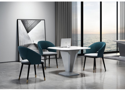 Eleganter Esstisch für Esszimmer oder Küche